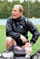 Marko Asikainen aloitti huoltajana.