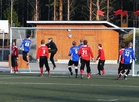 Timo Heikkilä puskee kulmapotkusta tilanteeksi 2-0.