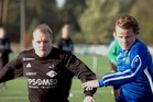 Jari Haapalainen ja Petteri af Hällström kilpajuoksussa.