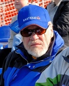 Esko Vanhala on poissa.