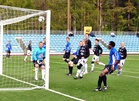 Leonardon kierteinen vapaapotku on uponnut verkkoon.